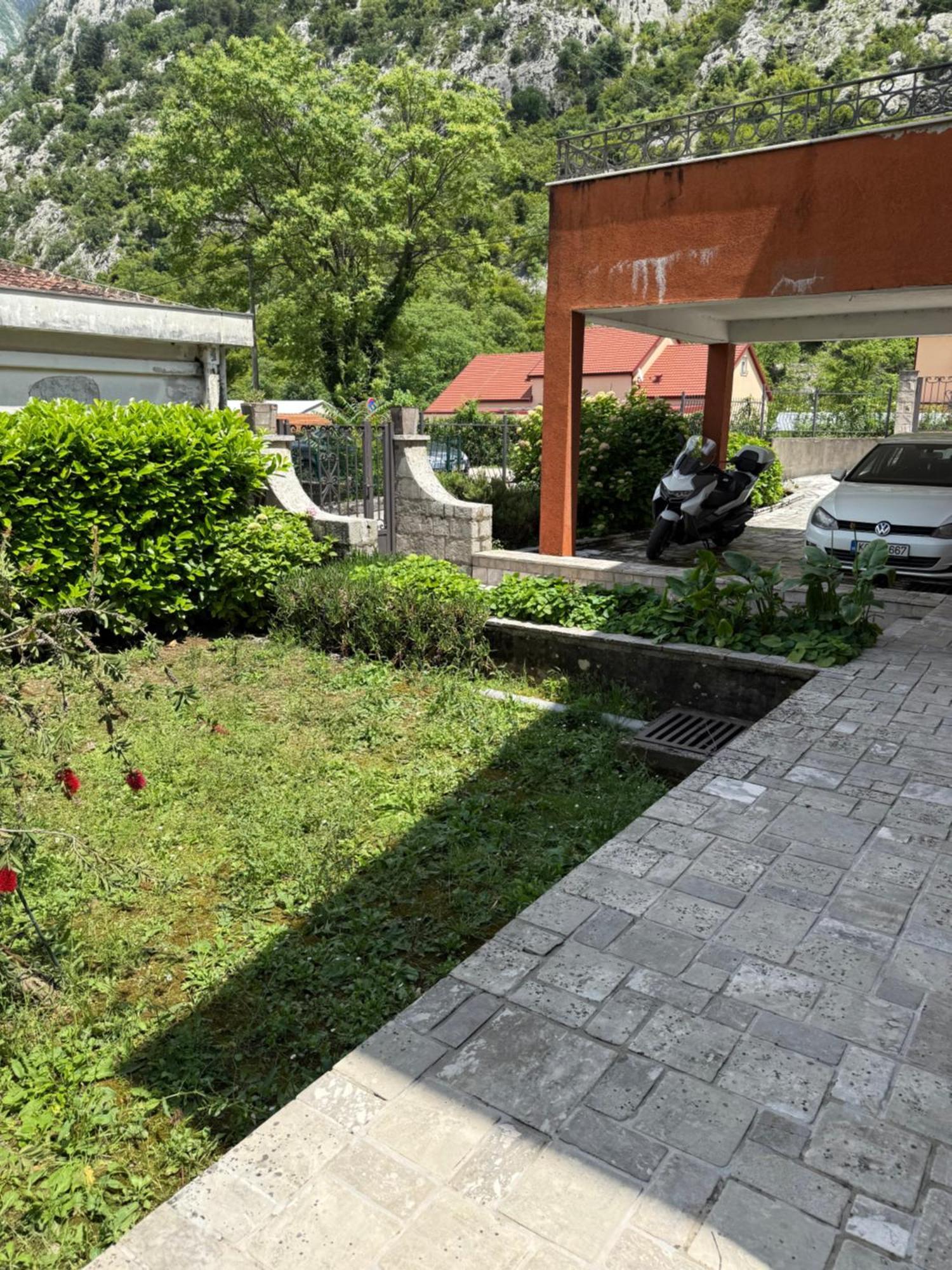 Apartment Damjan Котор Экстерьер фото