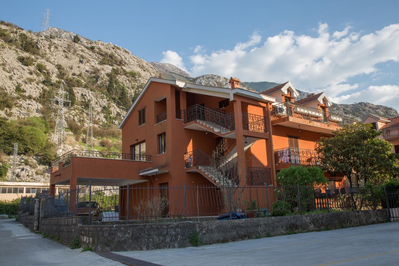 Apartment Damjan Котор Экстерьер фото